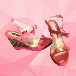 White House Black Market Wedges